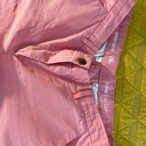 Gap khaki shorts size 6